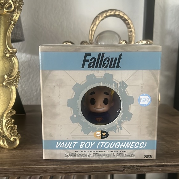 Funko 5 Star: Fallout - Vault Boy (Toughness) Mini Figure - Picture 8 of 8